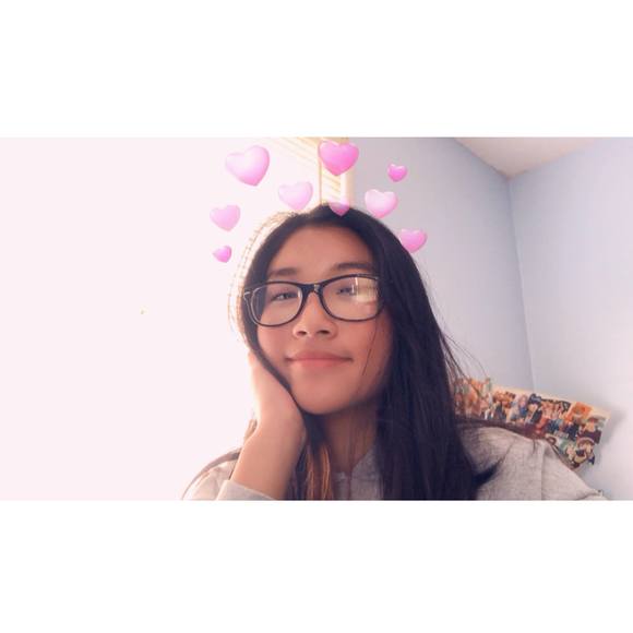 Meet your Posher, Anna - Picture 1 of 1